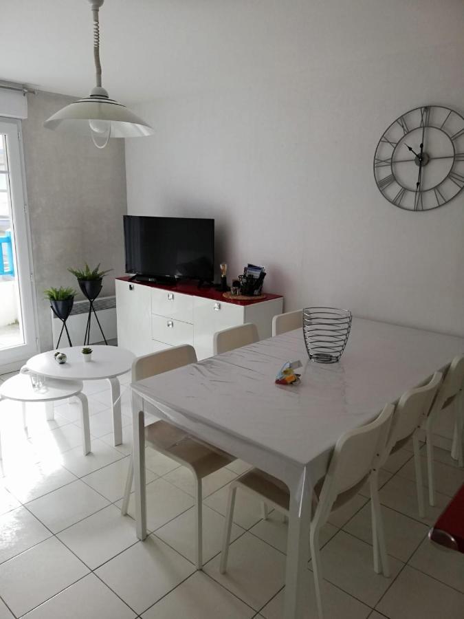 Vie De Famille Apartment Camiers Luaran gambar