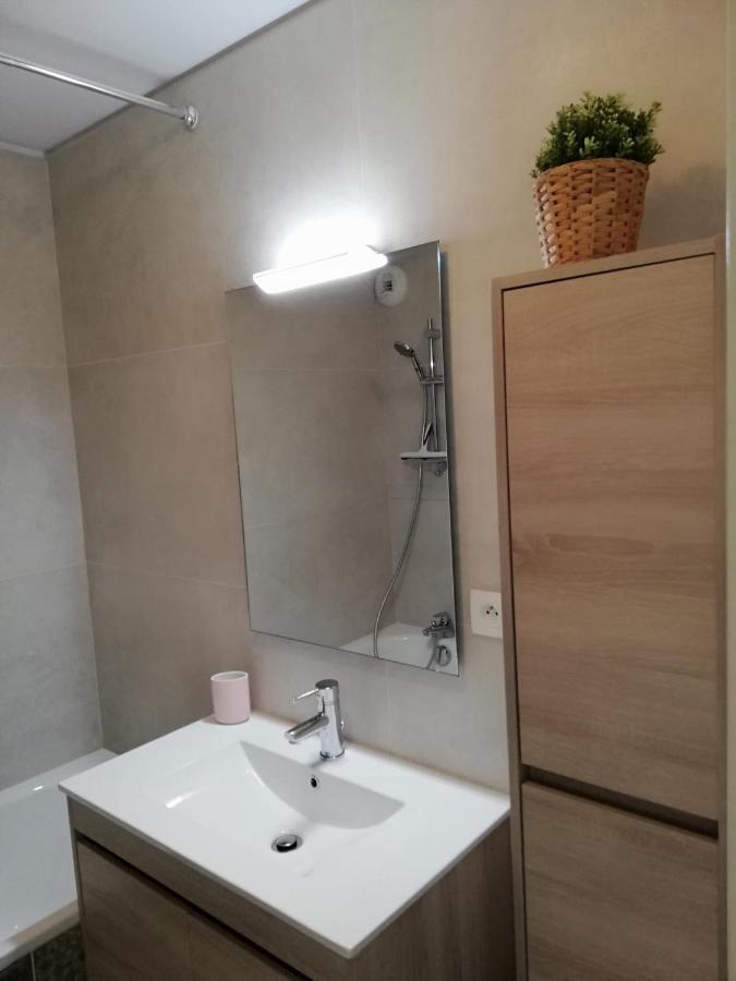 Vie De Famille Apartment Camiers Luaran gambar