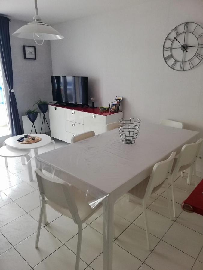 Vie De Famille Apartment Camiers Luaran gambar